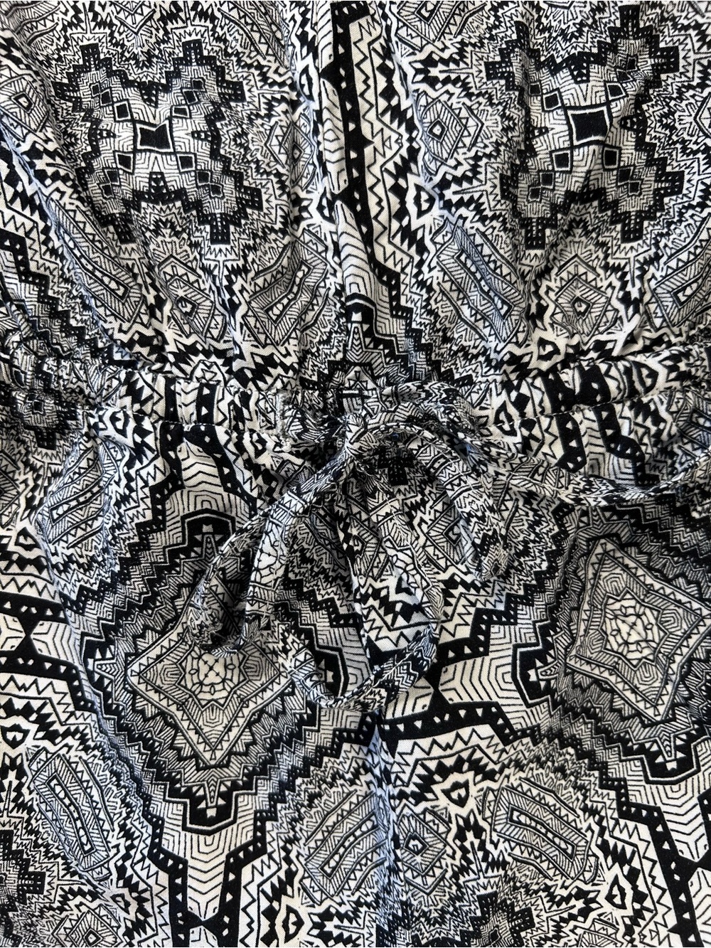 Garage Black White Geometric Print Romper Women’s XS Boho Festival - Picture 12 of 12